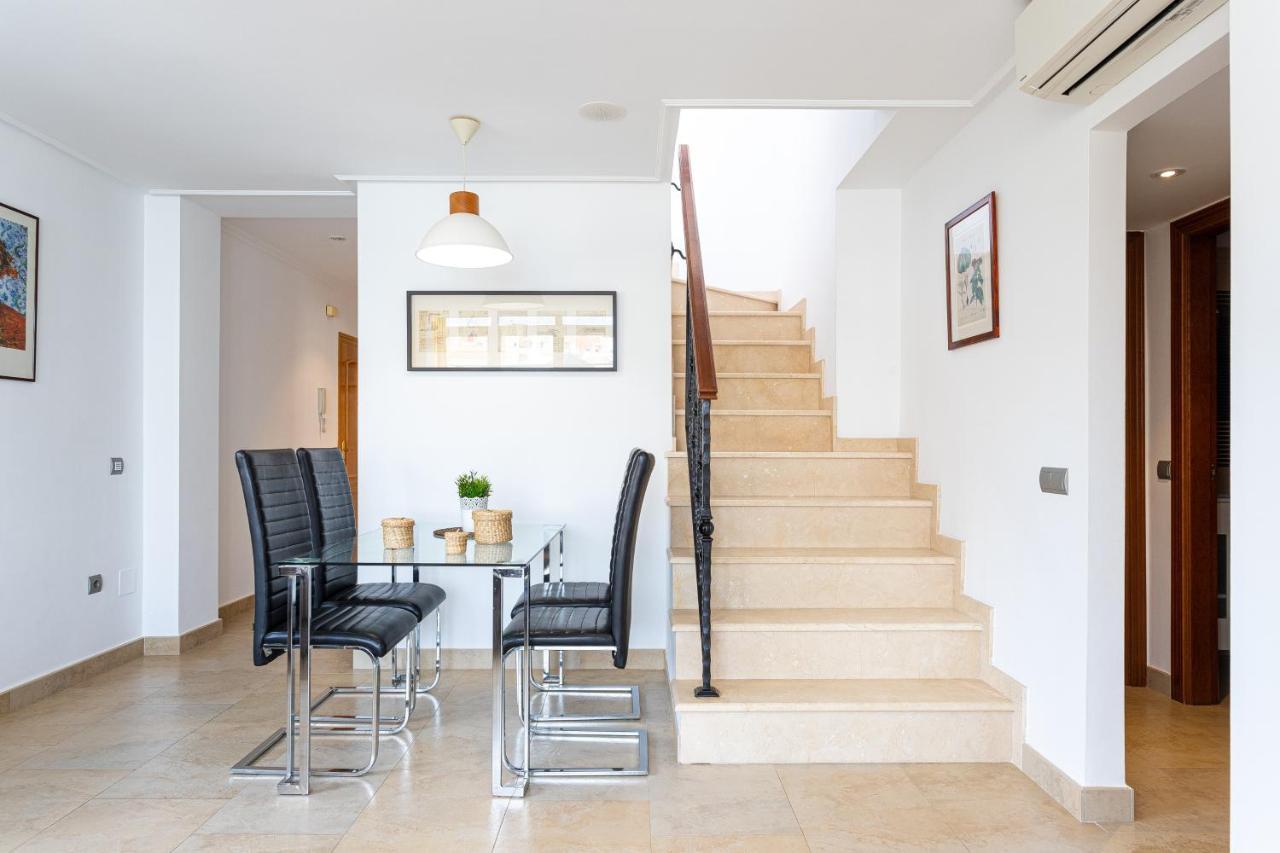 Duplex Centre