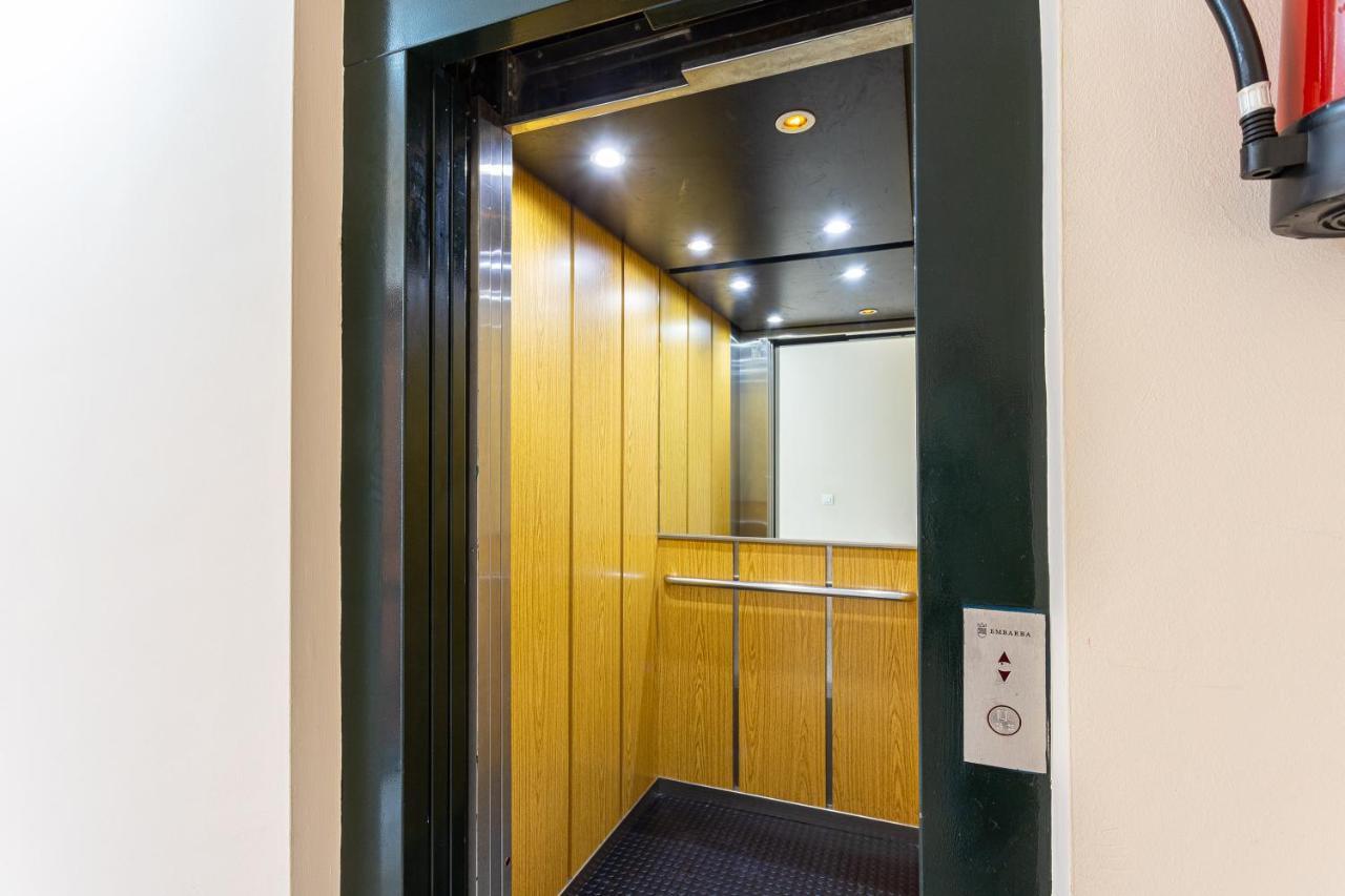Duplex Centre